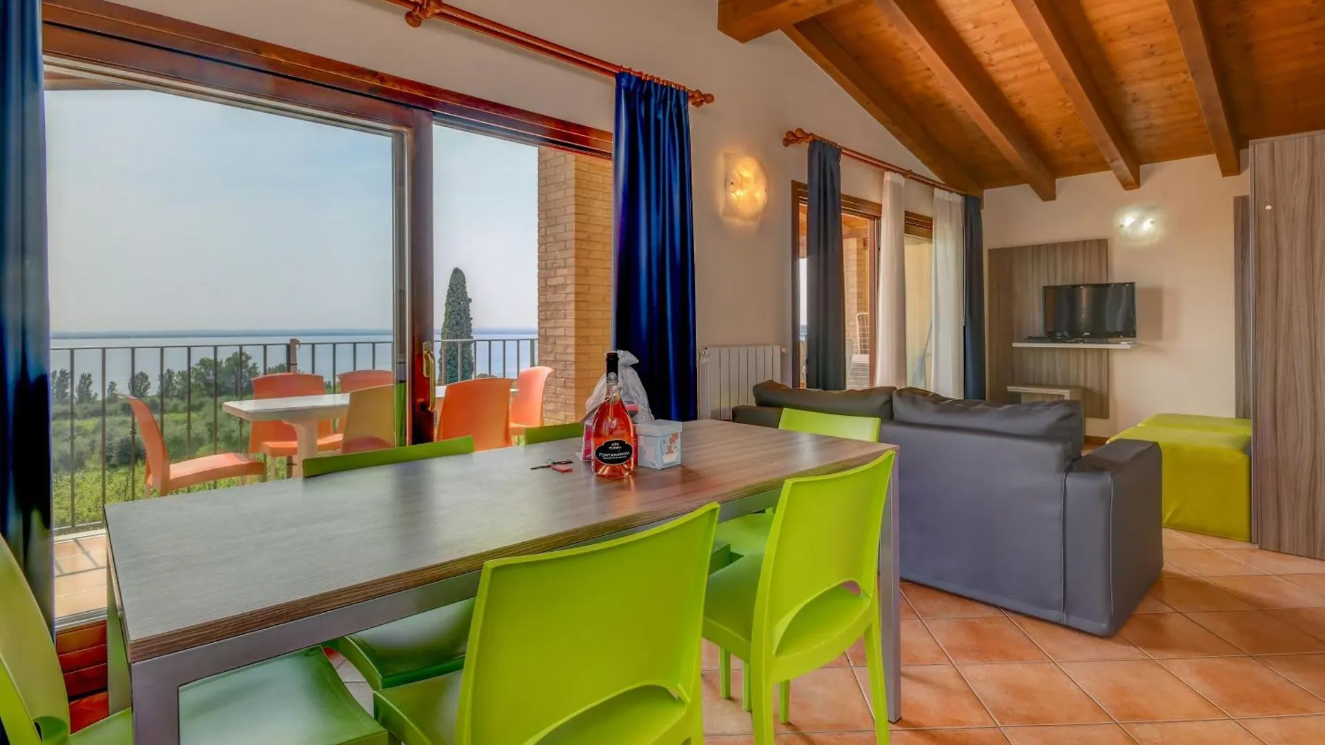 Apartment Wohnung Mit Grill, Garten Und Seeblick Moniga del Garda