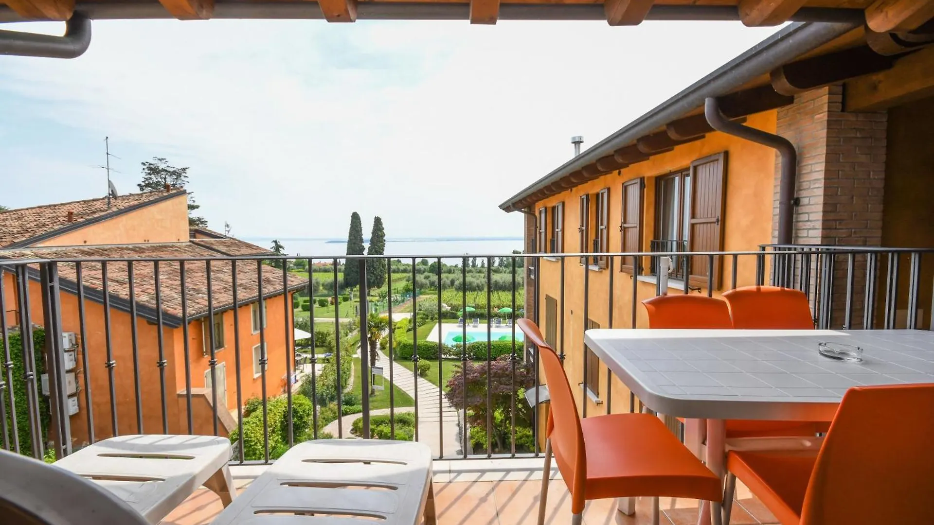 Wohnung Mit Grill, Garten Und Seeblick Moniga del Garda