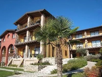 Wohnung Mit Grill, Garten Und Seeblick Moniga del Garda