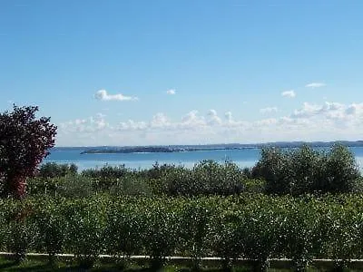 Apartment Wohnung Mit Grill, Garten Und Seeblick Moniga del Garda