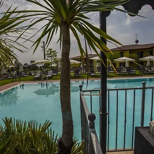 Hotel apartamentowy Karina, Moniga del Garda